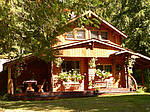 Holiday home Haus Lemon Creek, Canada, British Columbia, West Kootenays, Slocan, BC
